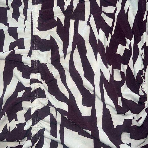 Calvin Klein Top - Picture 3 of 3